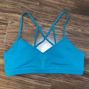 Alo yoga sports bra